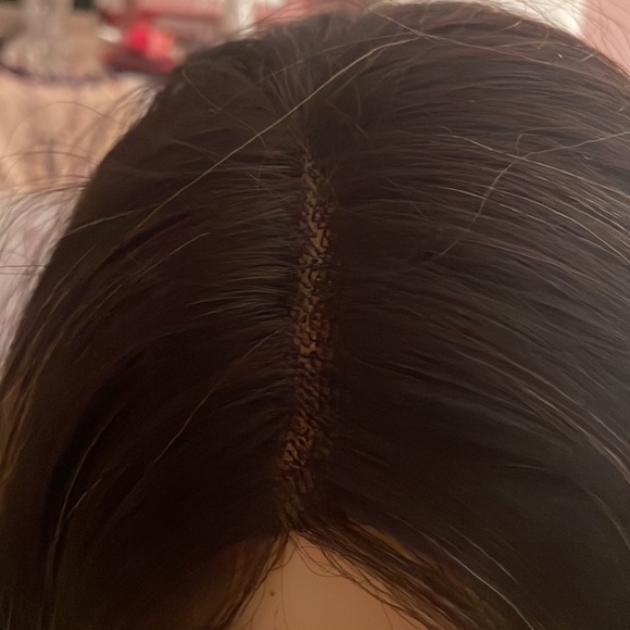 Lace front wig with brown and blonde highlights.new with tags - Picture 5 of 7